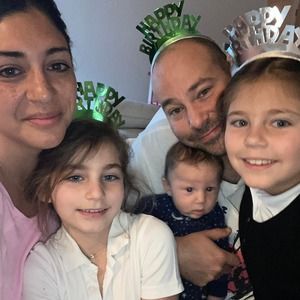 Meet your Posher, Carla